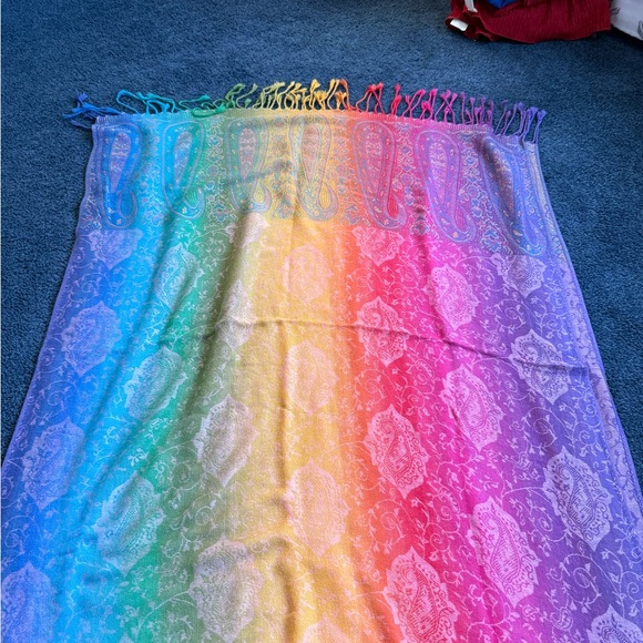 Colorful Gradient Scarf/wrap - Picture 3 of 5